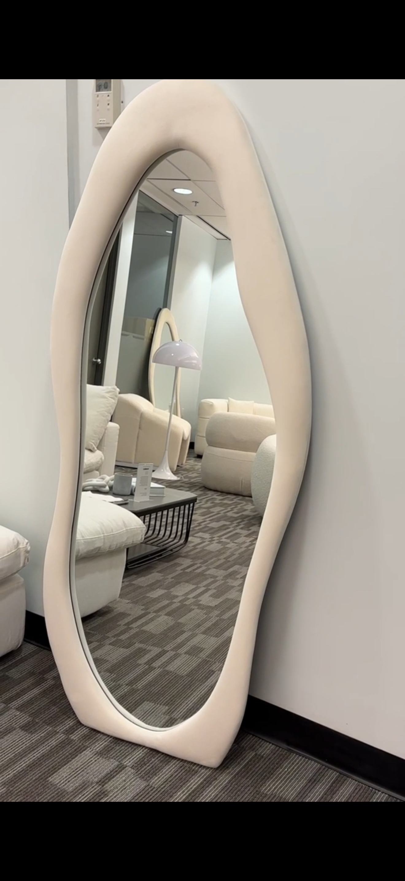 Luca Mirror