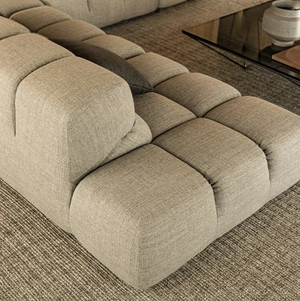Naia Sofa
