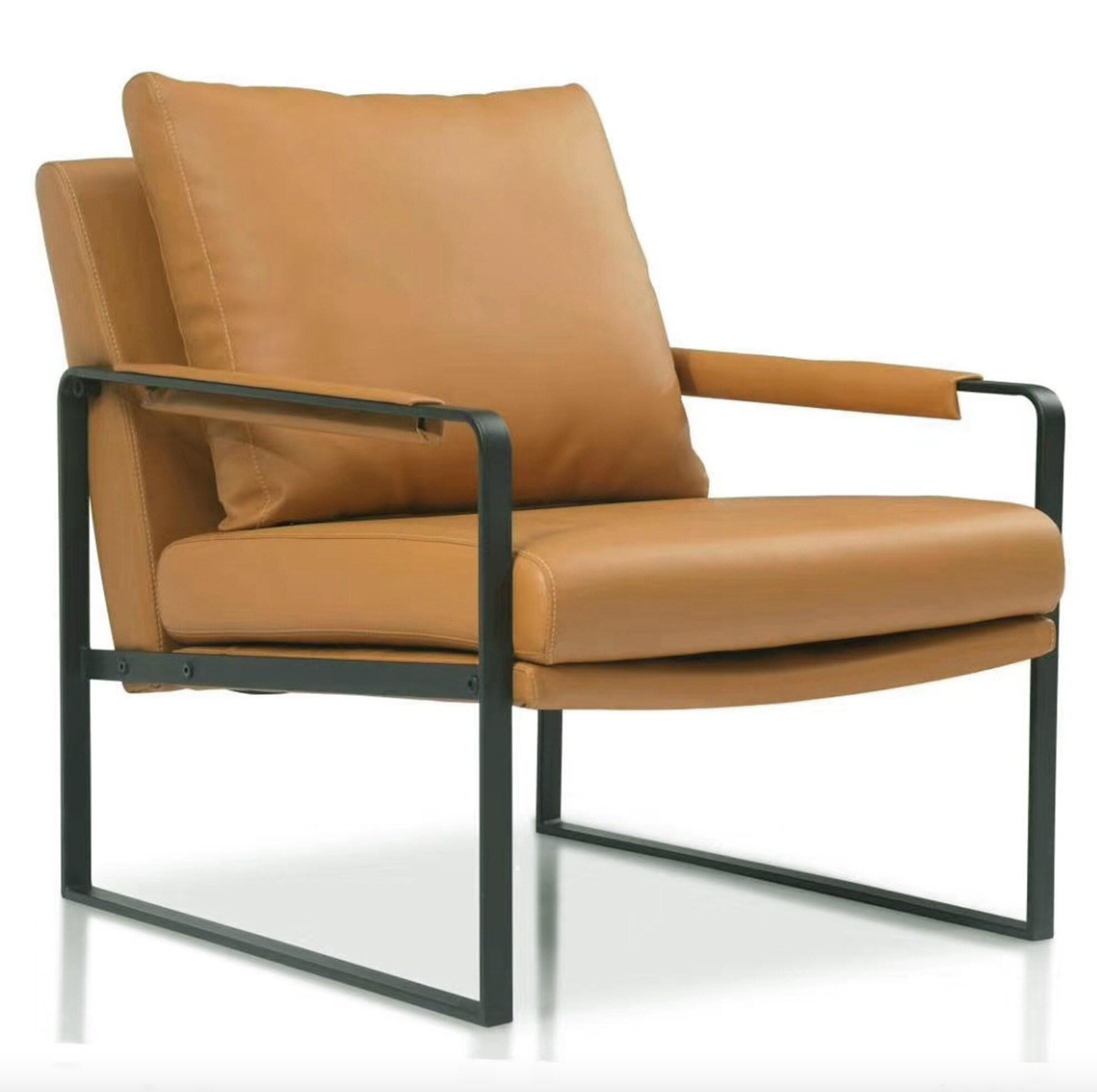 Cinnamon Lounge Chair
