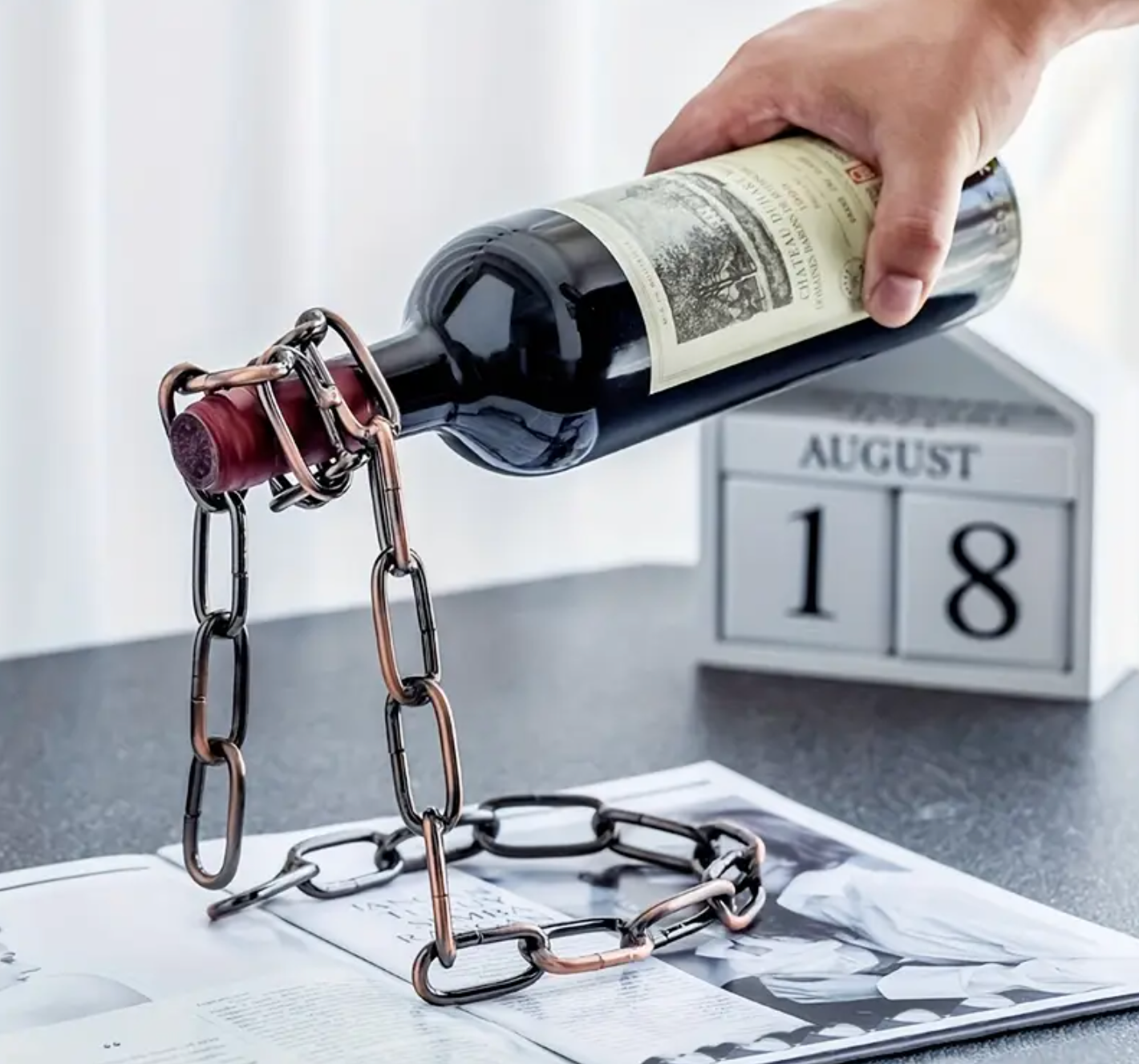 Iron Chain Wine Bottle Holder