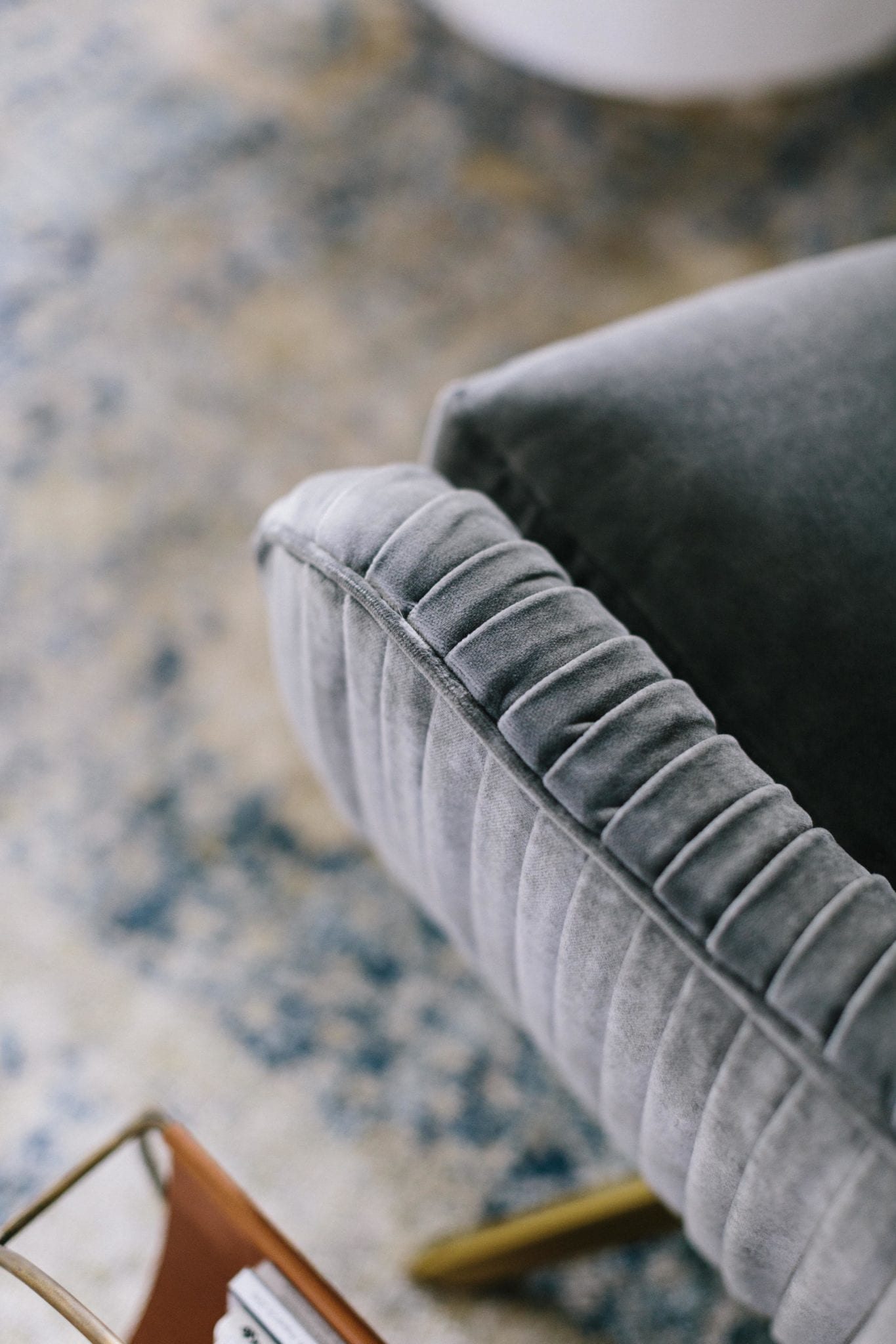 Zoe Lounge Chair