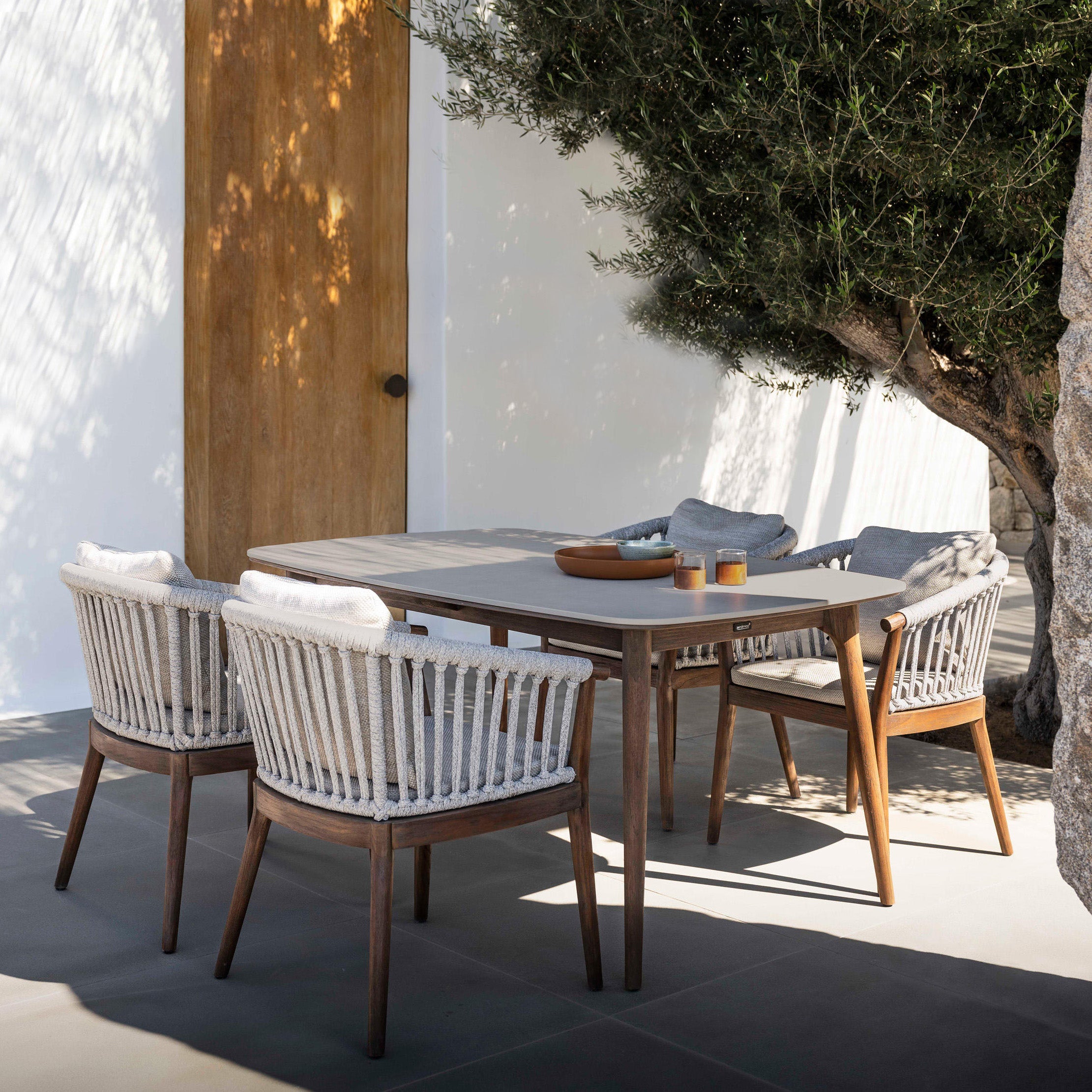 Lucky Outdoor Set