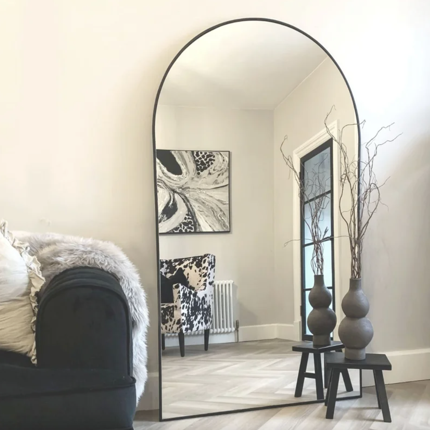 Chaman Mirror