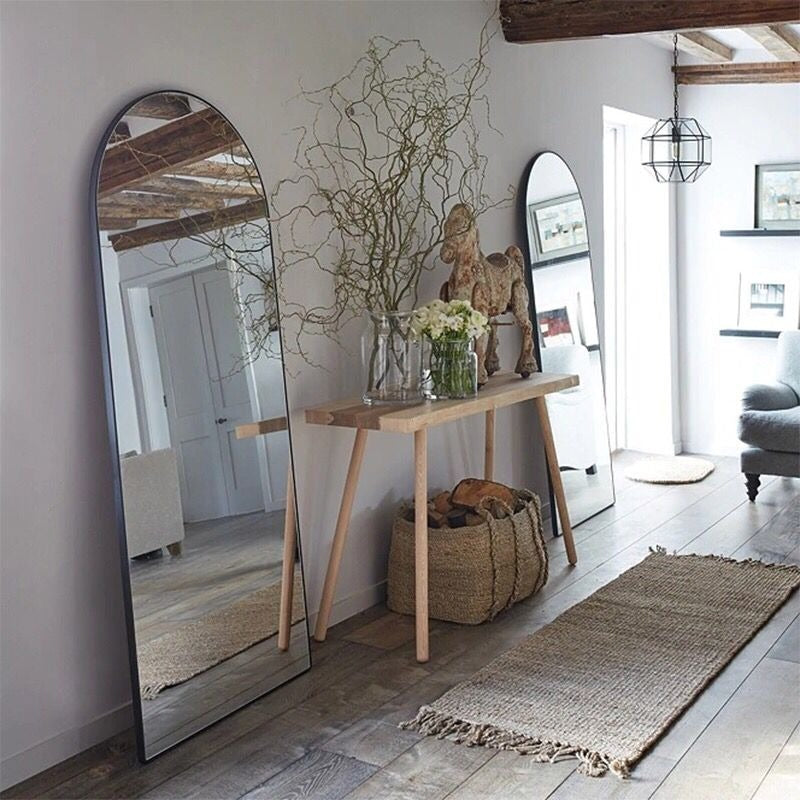 Chaman Mirror