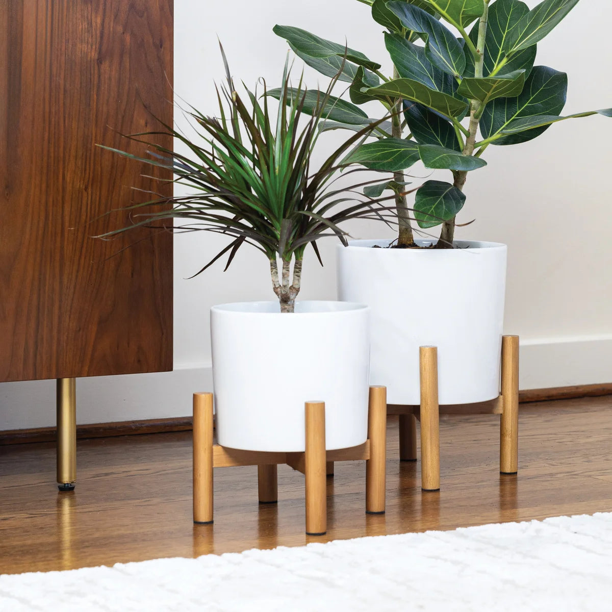 Ceramic Planter with Bamboo Stand