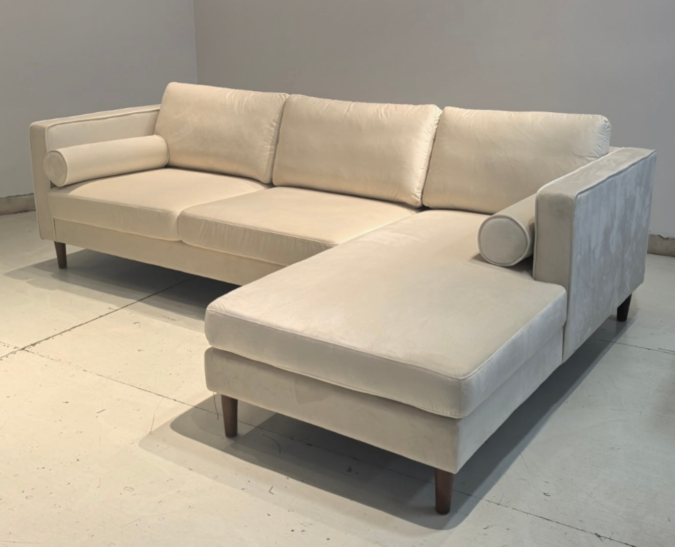 Aura Sofa