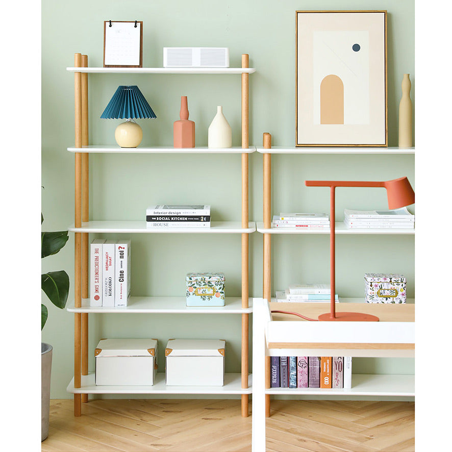 Elisa Bookshelf