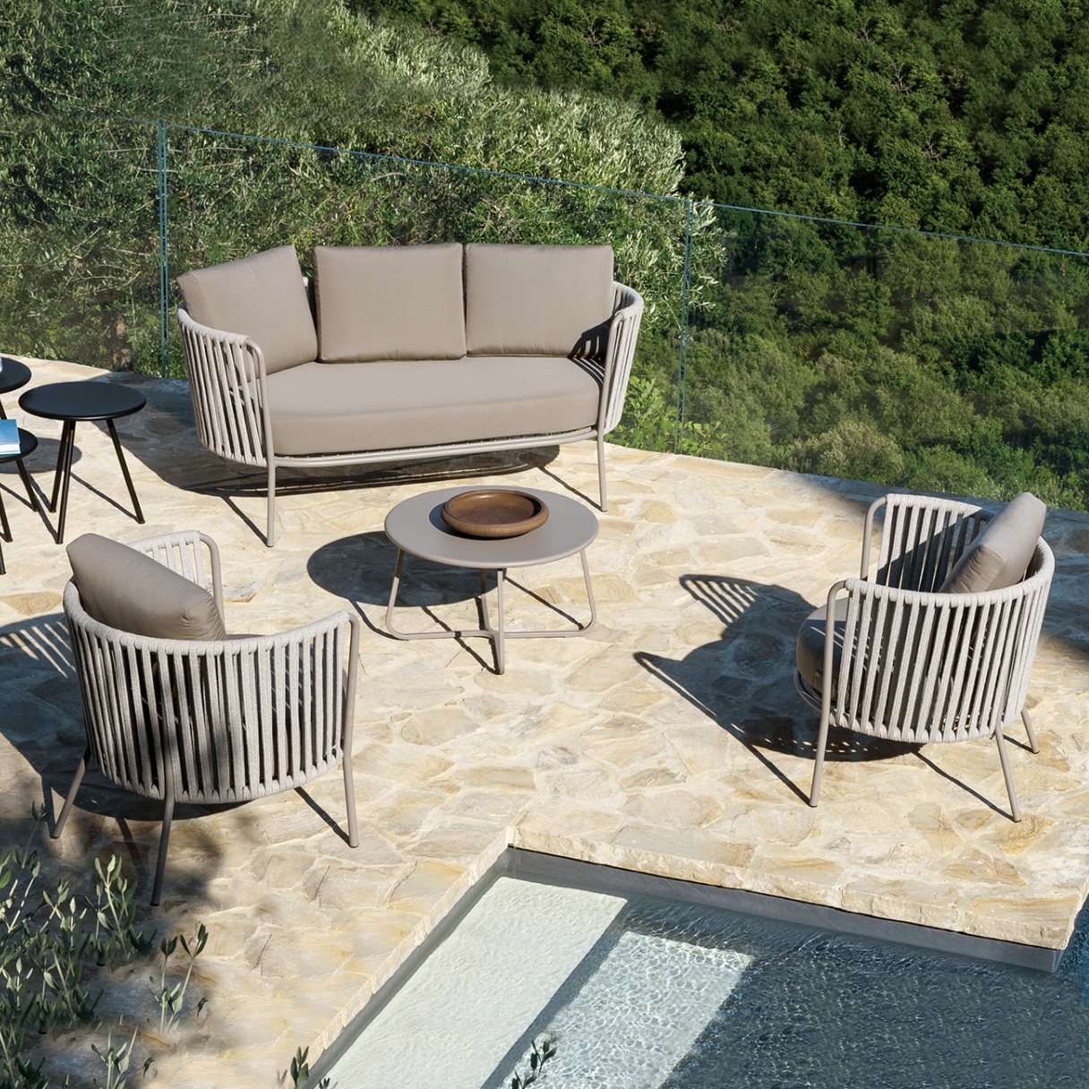 Article Outdoor Furniture