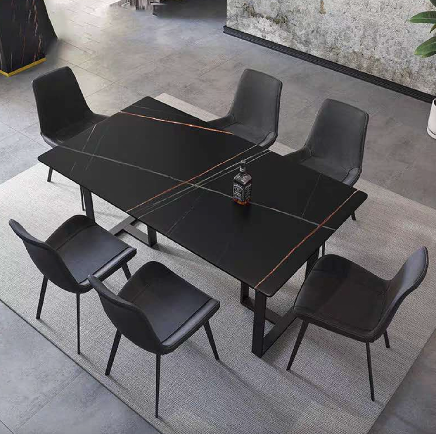 Amatista Dining Table