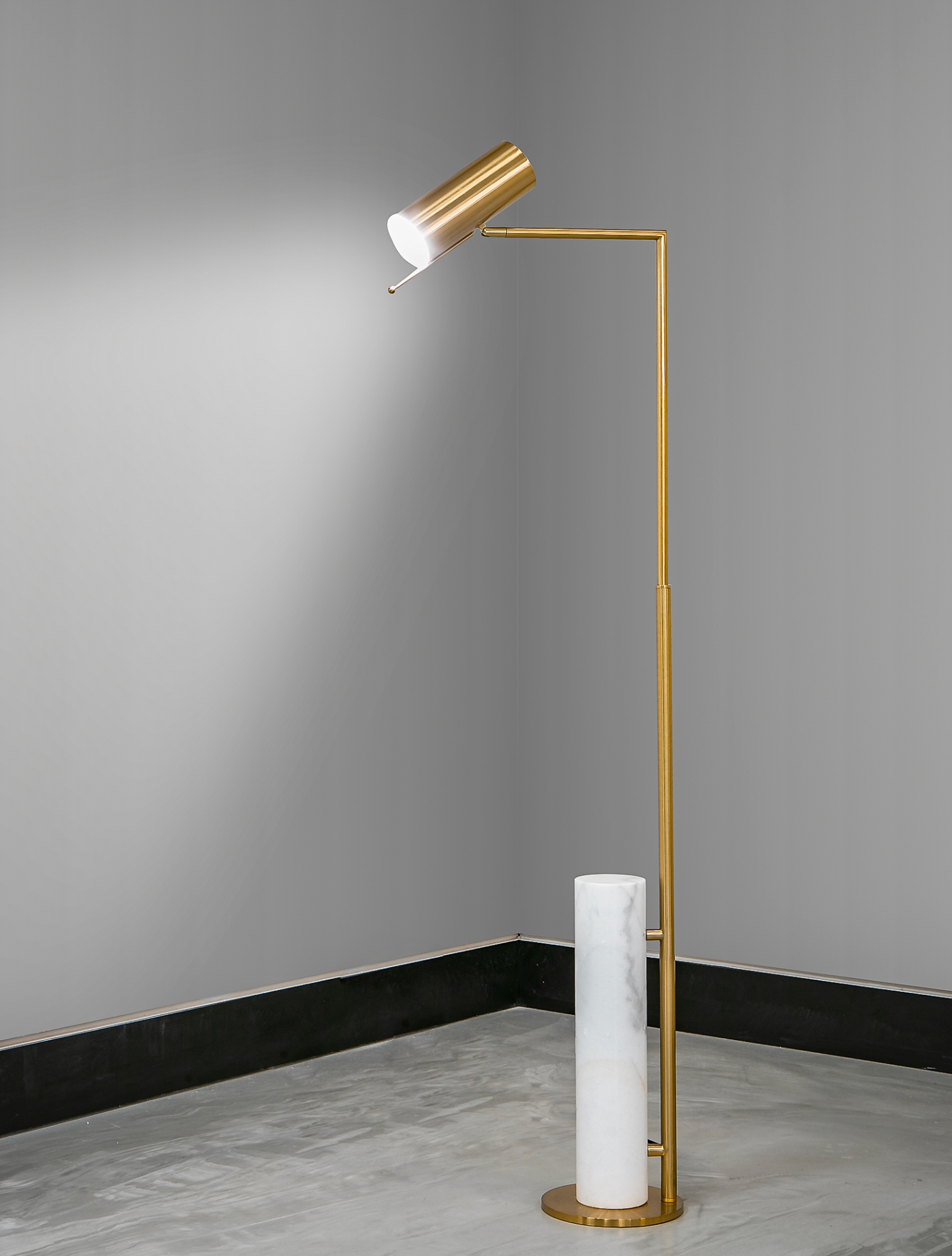 Zuria Floor Lamp