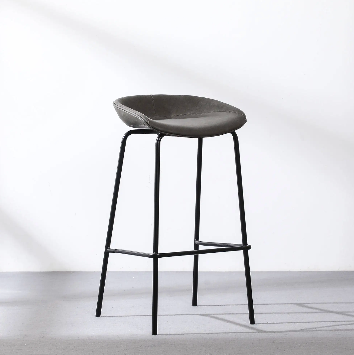 Coba Stool Bar